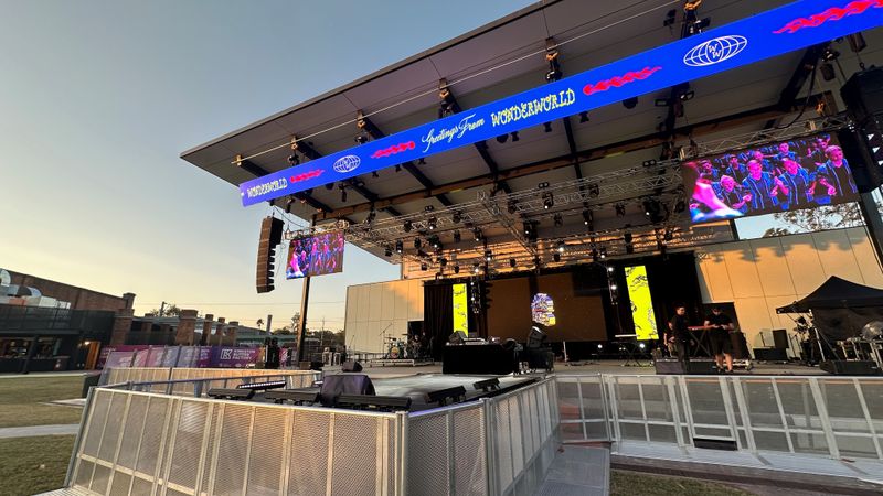 Outdoor Main Stage
