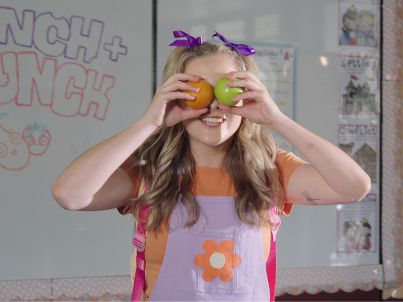 'Munch and Crunch' music video